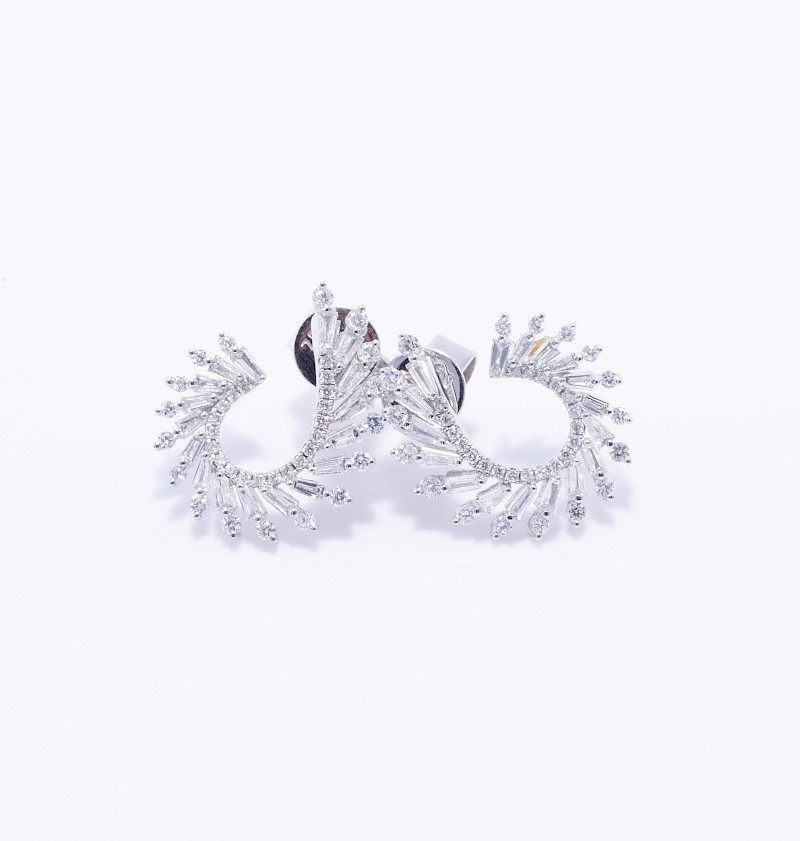 Aretes oro blanco 18k con 0.38ct de brillantes y 0.36ct de baguette